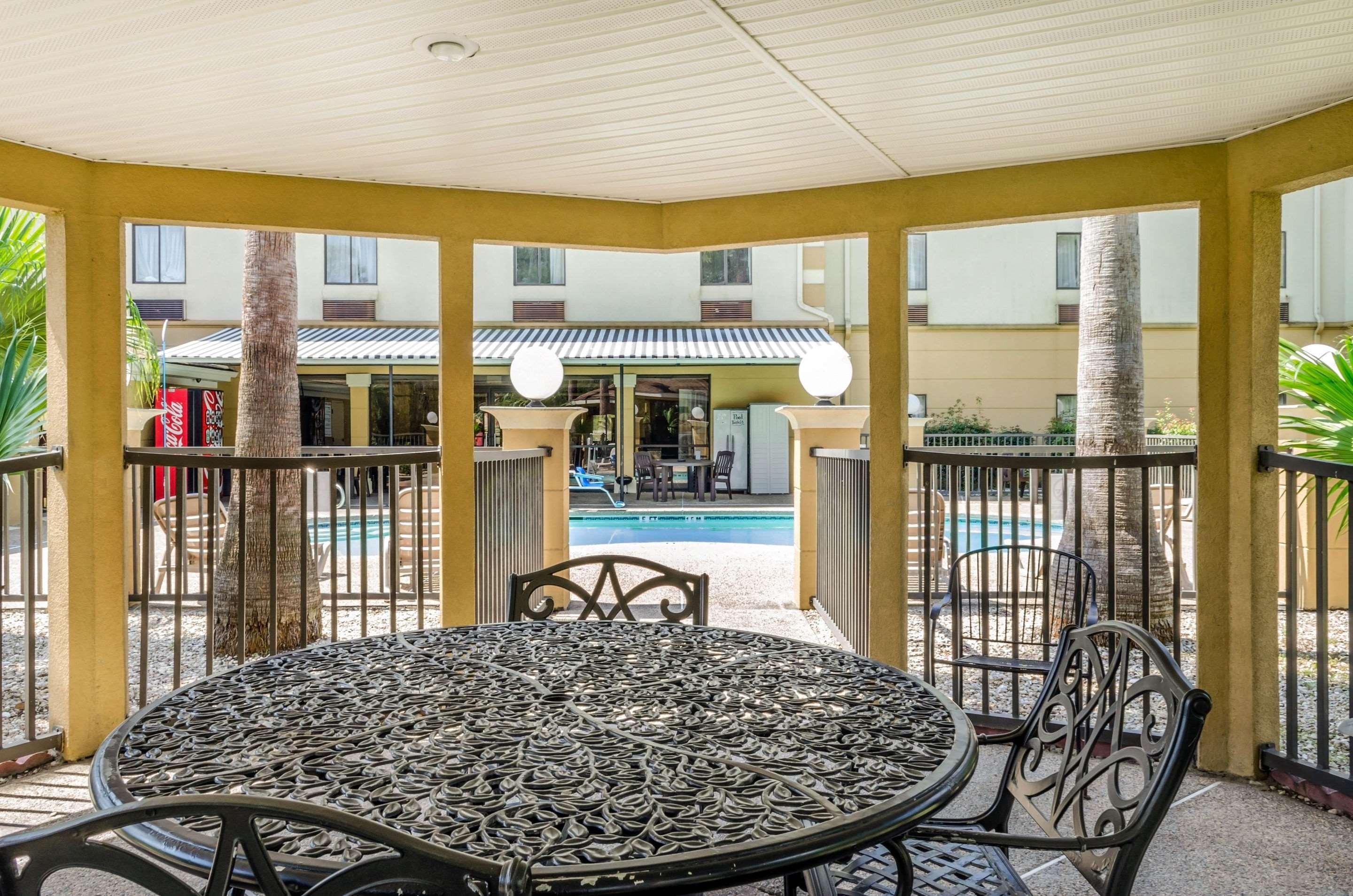 Wingate By Wyndham Biloxi - Ocean Springs Exterior foto
